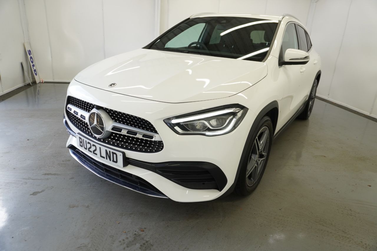 2022 MERCEDES GLA 2.0 GLA220d AMG Line SUV 5dr Diesel 8G-DCT 4MATIC Euro 6 (s/s) (190 ps) - vehicle photo 11 for sale on PureCar