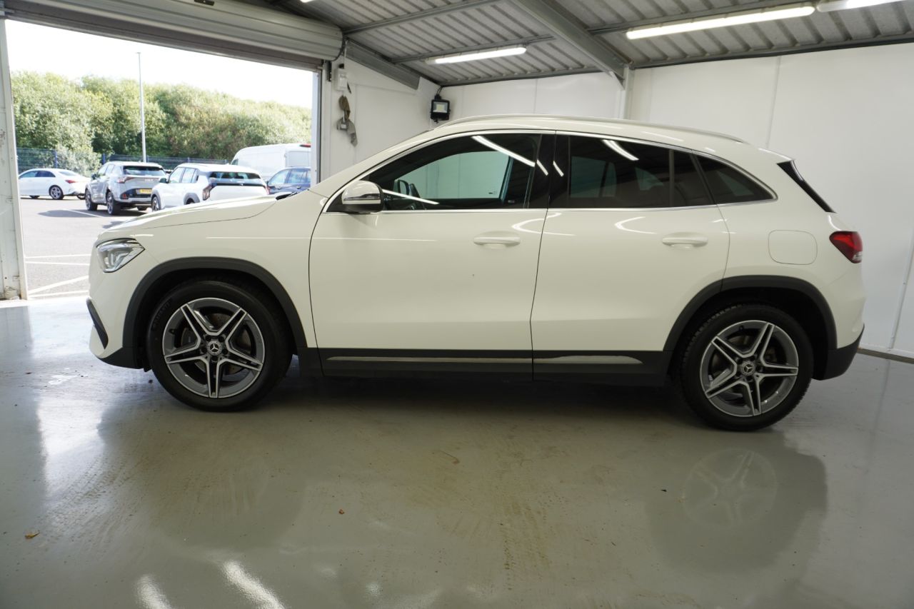 2022 MERCEDES GLA 2.0 GLA220d AMG Line SUV 5dr Diesel 8G-DCT 4MATIC Euro 6 (s/s) (190 ps) - vehicle photo 12 for sale on PureCar
