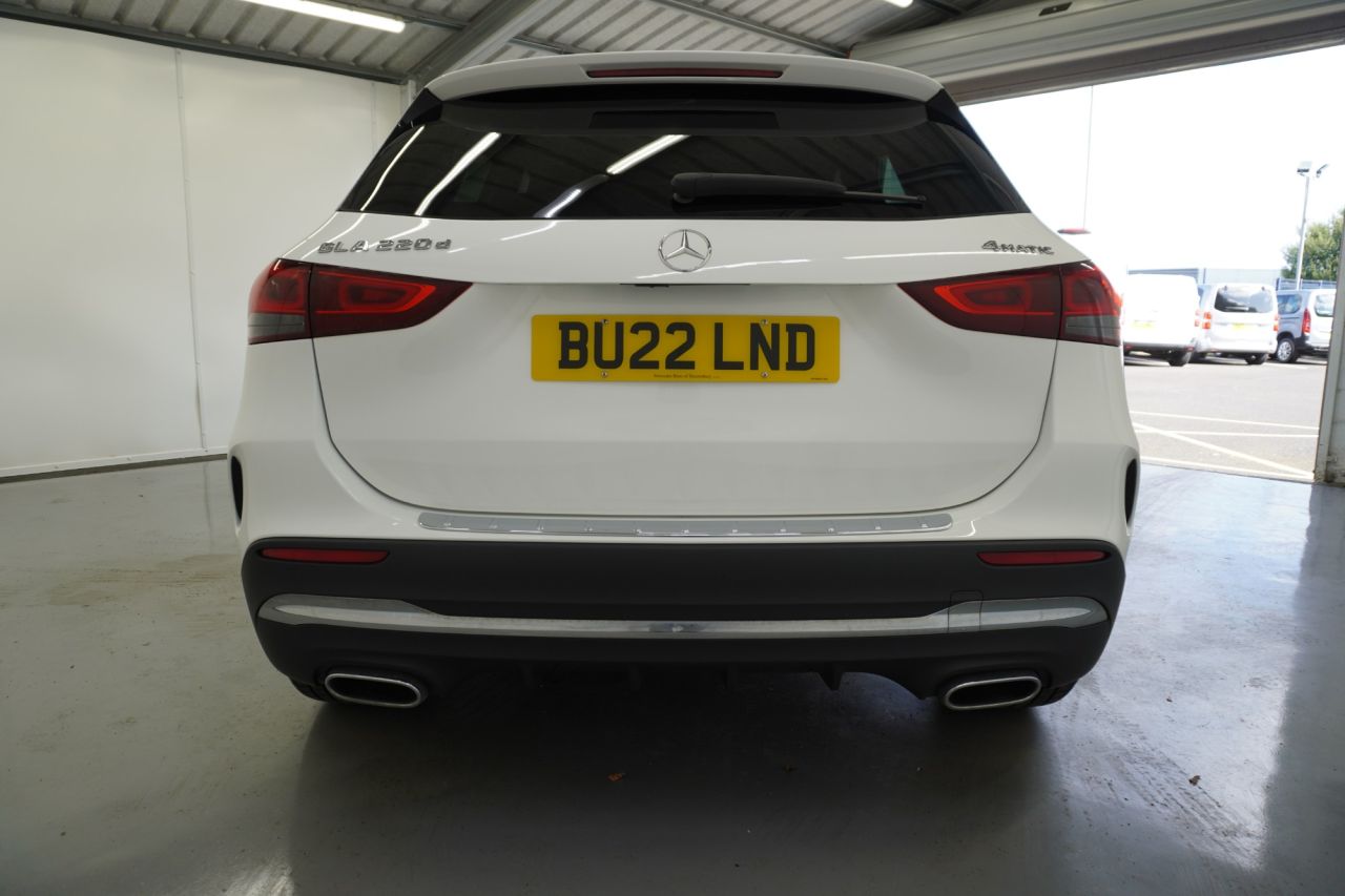 2022 MERCEDES GLA 2.0 GLA220d AMG Line SUV 5dr Diesel 8G-DCT 4MATIC Euro 6 (s/s) (190 ps) - vehicle photo 13 for sale on PureCar