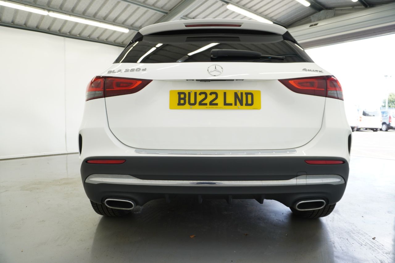 2022 MERCEDES GLA 2.0 GLA220d AMG Line SUV 5dr Diesel 8G-DCT 4MATIC Euro 6 (s/s) (190 ps) - vehicle photo 14 for sale on PureCar