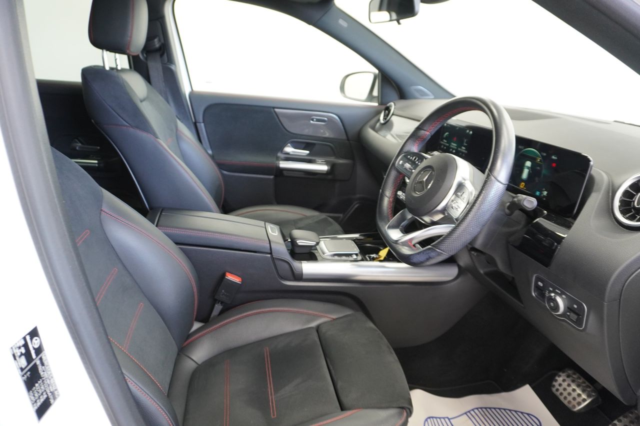 2022 MERCEDES GLA 2.0 GLA220d AMG Line SUV 5dr Diesel 8G-DCT 4MATIC Euro 6 (s/s) (190 ps) - vehicle photo 18 for sale on PureCar