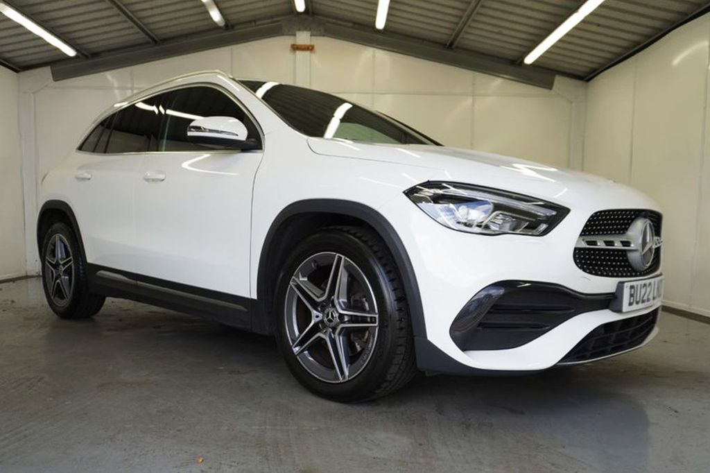 2022 MERCEDES GLA 2.0 GLA220d AMG Line SUV 5dr Diesel 8G-DCT 4MATIC Euro 6 (s/s) (190 ps) - vehicle photo 2 for sale on PureCar