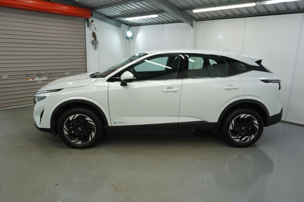 2025 NISSAN QASHQAI 1.5 h e-POWER Acenta Premium SUV 5dr Petrol Hybrid Auto Euro 6 (s/s) (190 p - vehicle photo 13 for sale on PureCar