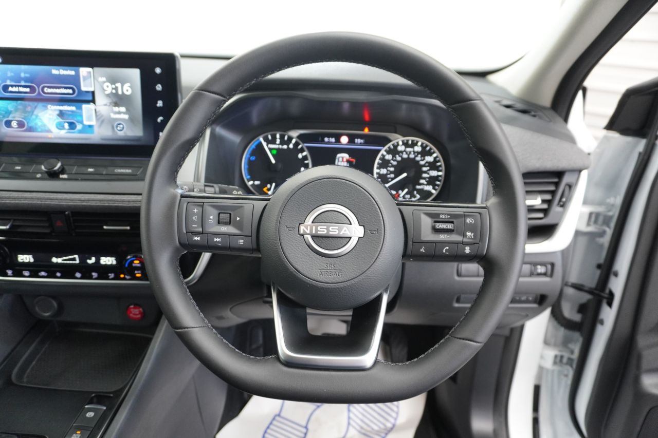 2025 NISSAN QASHQAI 1.5 h e-POWER Acenta Premium SUV 5dr Petrol Hybrid Auto Euro 6 (s/s) (190 p - vehicle photo 24 for sale on PureCar