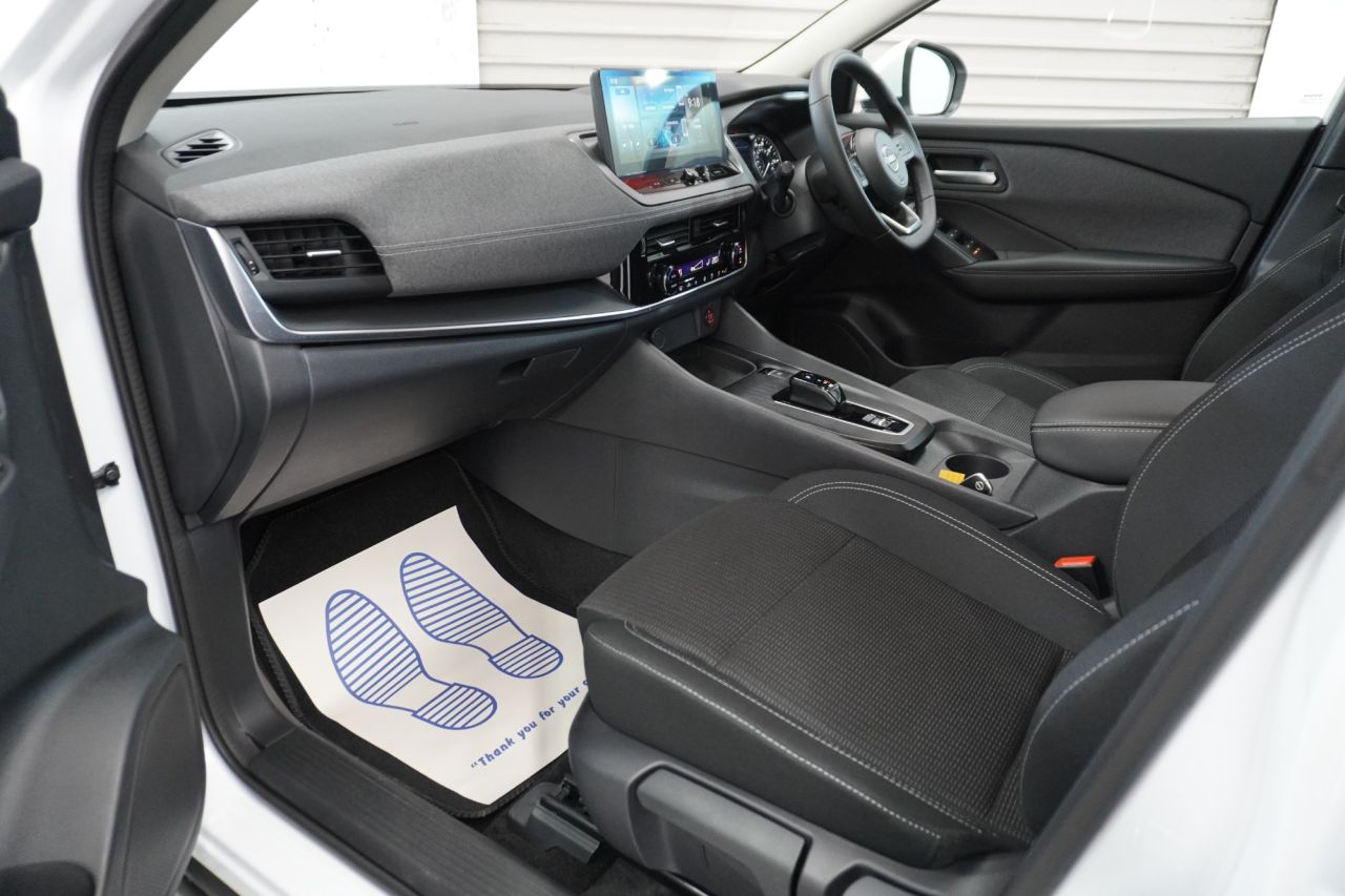 2025 NISSAN QASHQAI 1.5 h e-POWER Acenta Premium SUV 5dr Petrol Hybrid Auto Euro 6 (s/s) (190 p - vehicle photo 32 for sale on PureCar