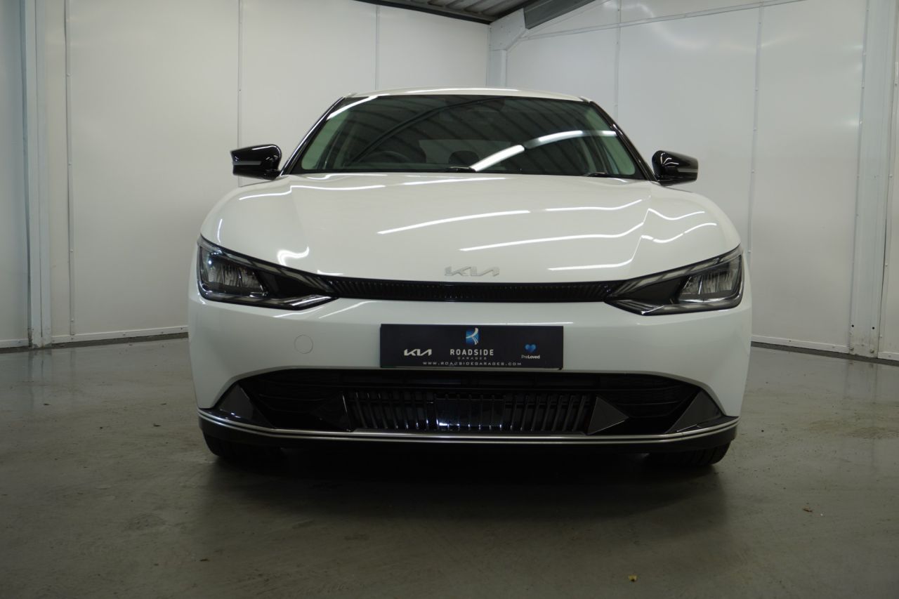 2021 KIA EV6 77.4kWh Air Hatchback 5dr Electric Auto (225 bhp) - vehicle photo 11 for sale on PureCar
