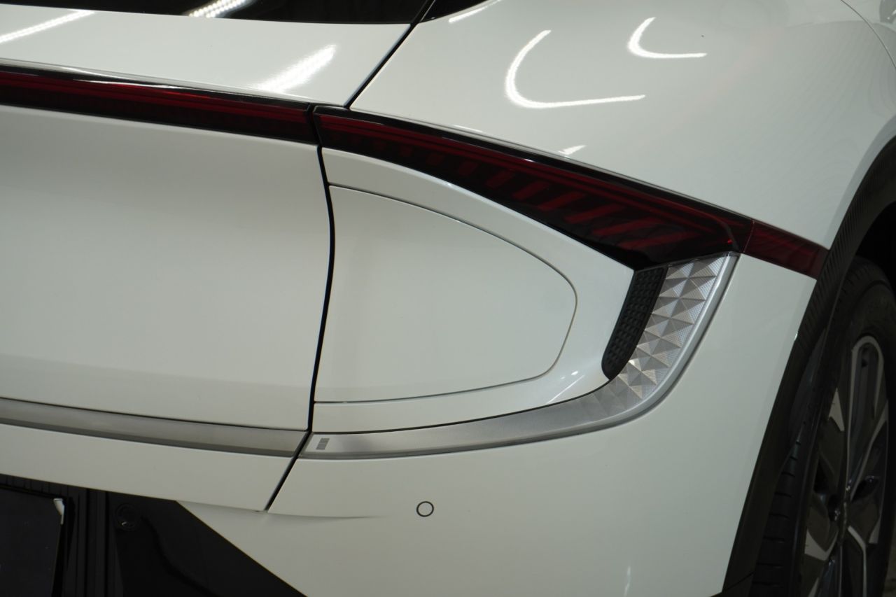 2021 KIA EV6 77.4kWh Air Hatchback 5dr Electric Auto (225 bhp) - vehicle photo 15 for sale on PureCar