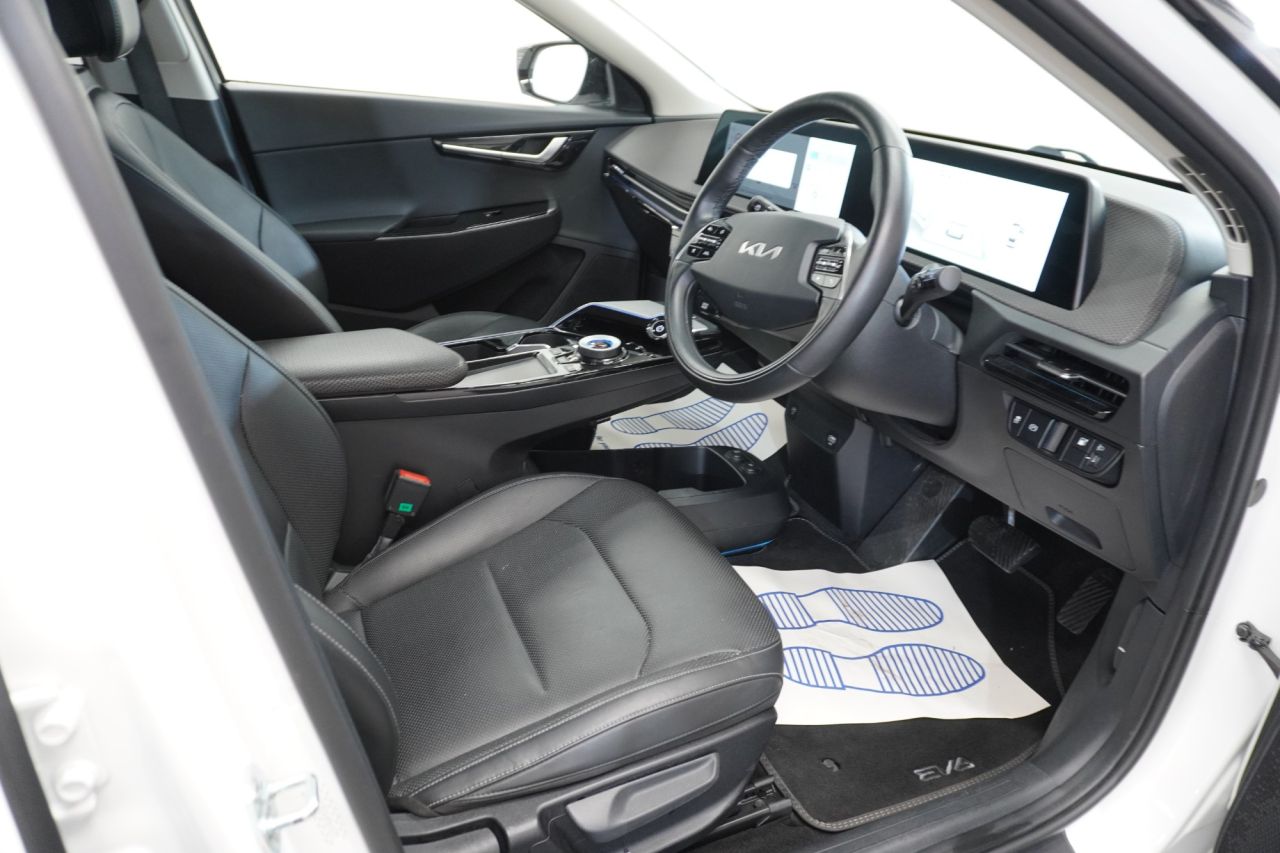 2021 KIA EV6 77.4kWh Air Hatchback 5dr Electric Auto (225 bhp) - vehicle photo 22 for sale on PureCar