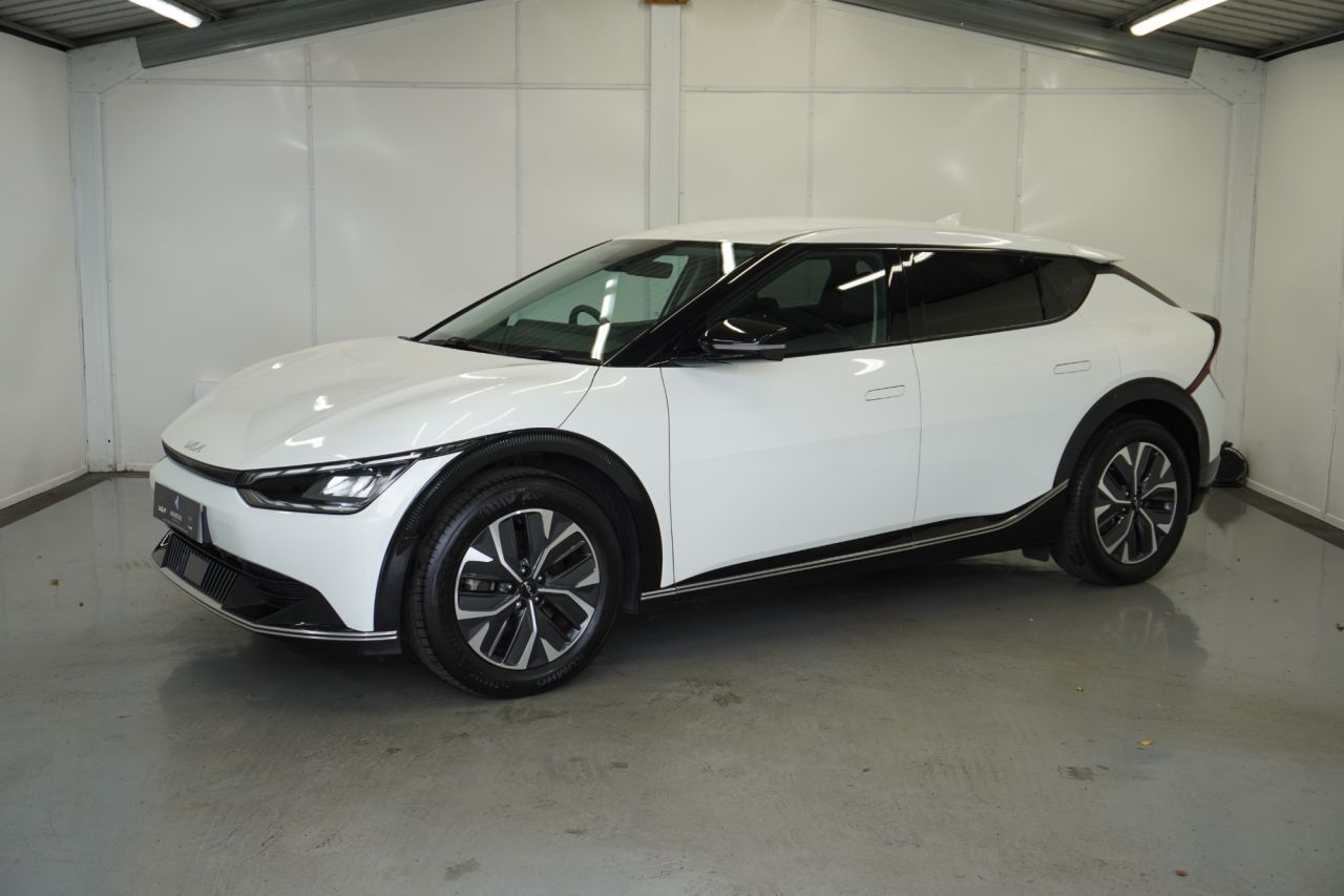 2021 KIA EV6 77.4kWh Air Hatchback 5dr Electric Auto (225 bhp) - vehicle photo 35 for sale on PureCar