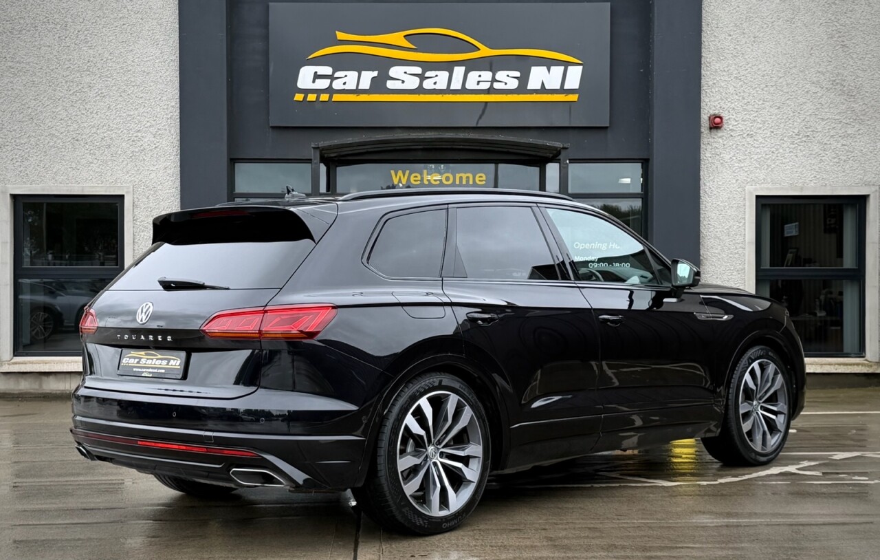 2020 VOLKSWAGEN TOUAREG 3.0 TDI V6 Black Edition SUV 5dr Diesel Tiptronic 4Motion Euro 6 (s/s) (286 - vehicle photo 4 for sale on PureCar