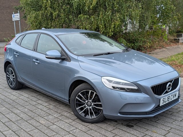 2018 Volvo V40