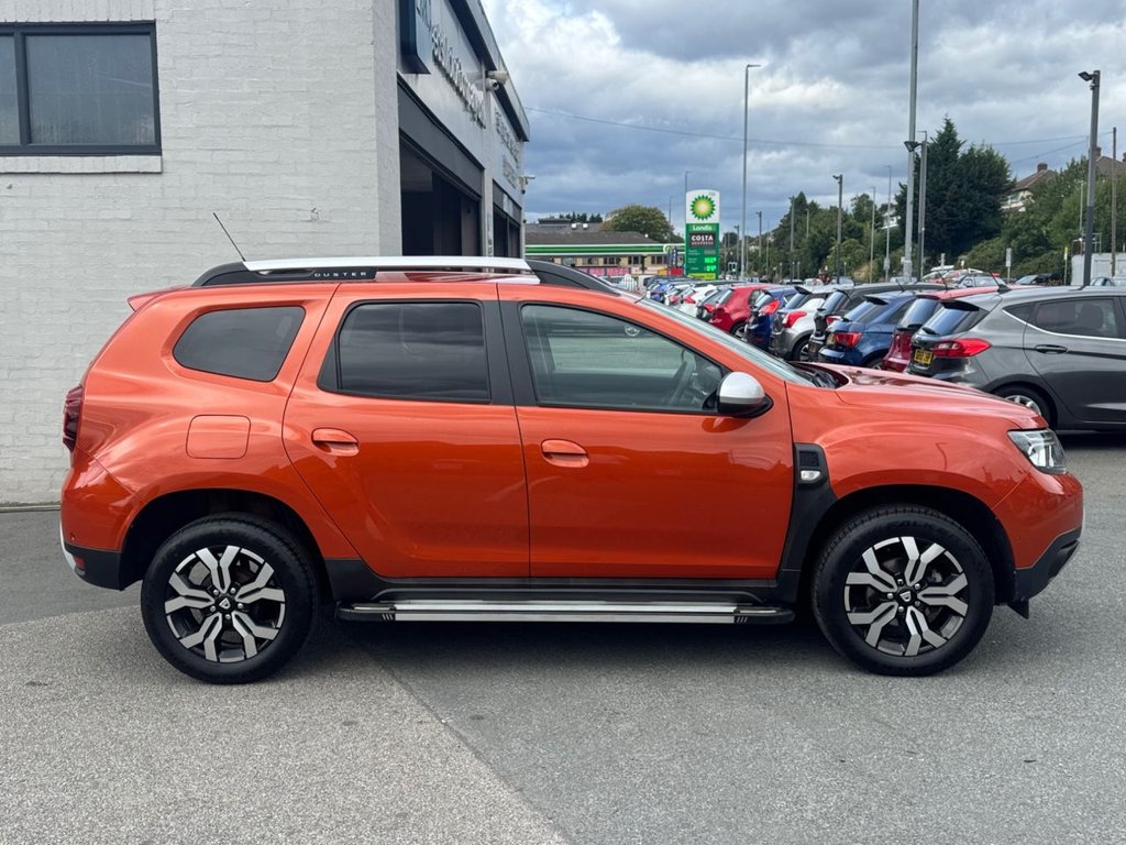2022 Dacia Duster — image 2