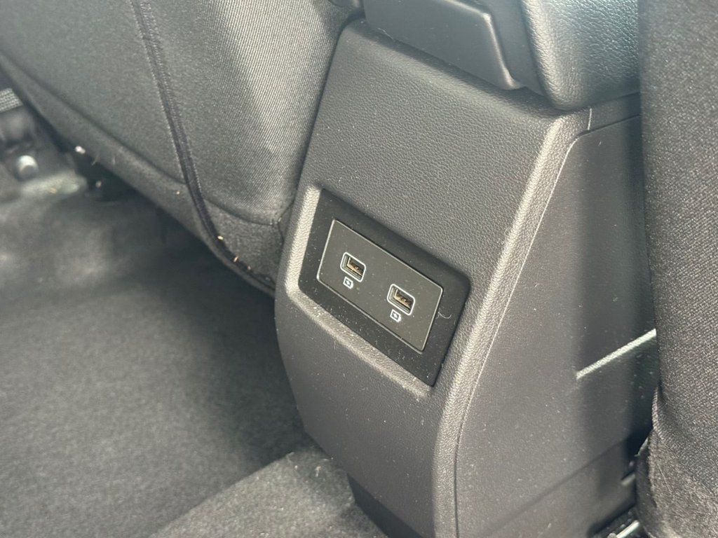 2022 Dacia Duster — image 21