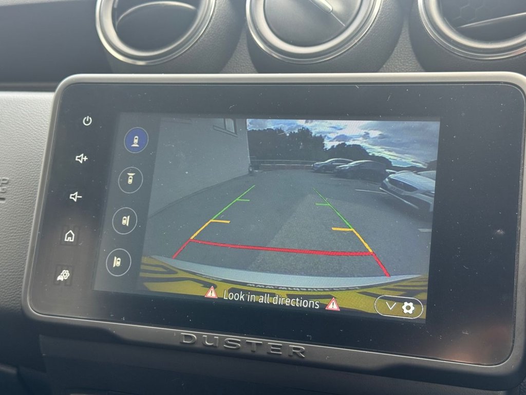 2022 Dacia Duster — image 32