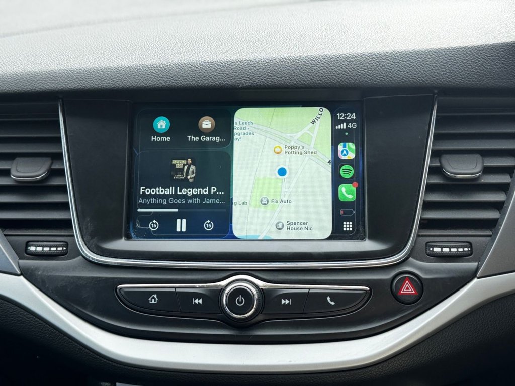 2017 Vauxhall Astra — image 21