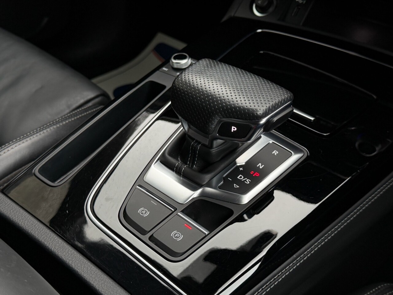 2022 AUDI Q5 Edition 1 - vehicle photo 15 for sale on PureCar