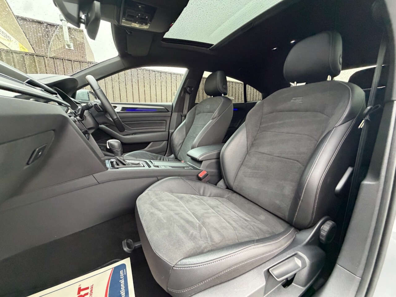 2022 VOLKSWAGEN ARTEON 2.0 TDI R-Line Fastback 5dr Diesel DSG Euro 6 (s/s) (200 ps) - vehicle photo 9 for sale on PureCar