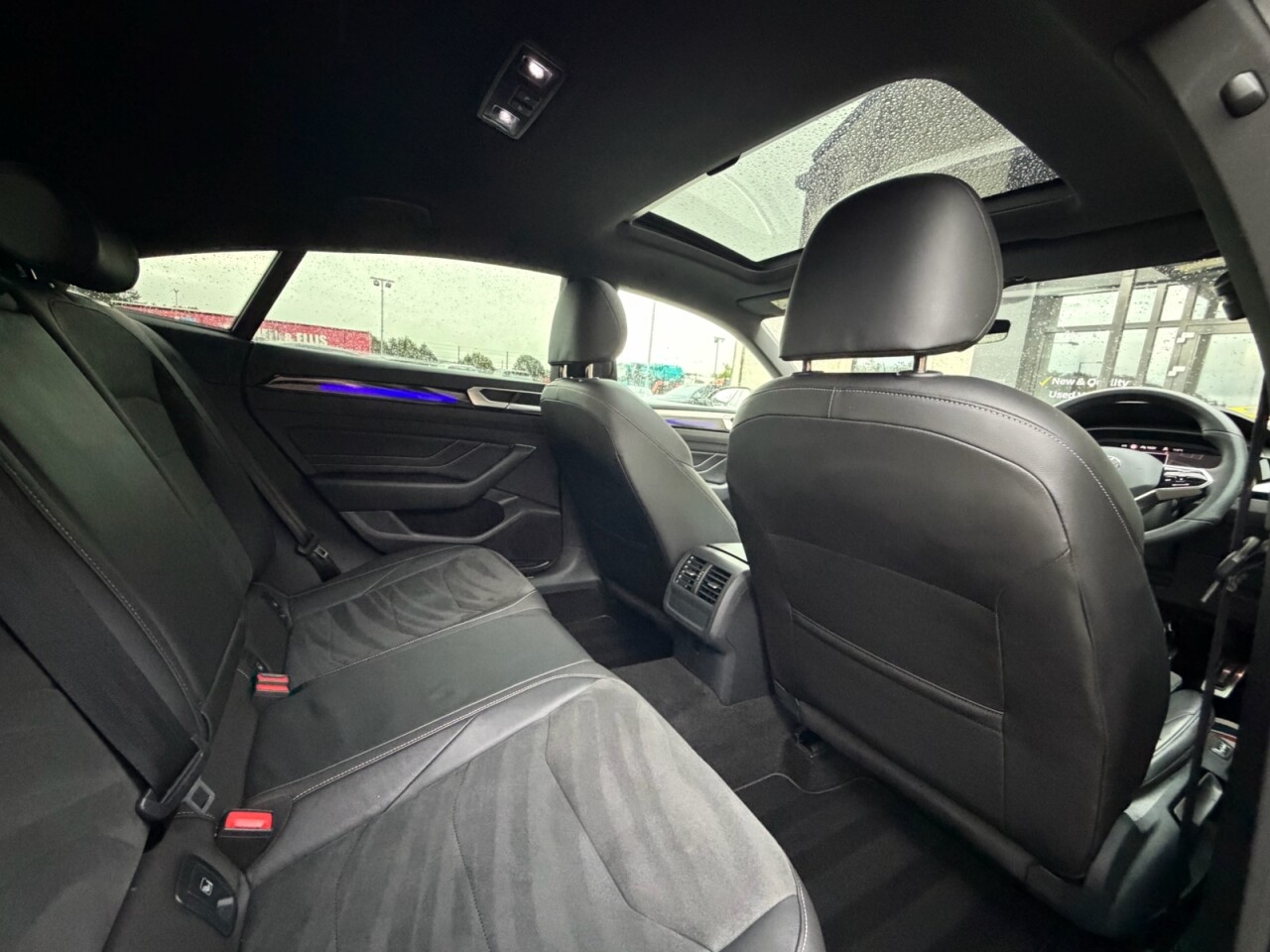 2022 VOLKSWAGEN ARTEON 2.0 TDI R-Line Fastback 5dr Diesel DSG Euro 6 (s/s) (200 ps) - vehicle photo 10 for sale on PureCar