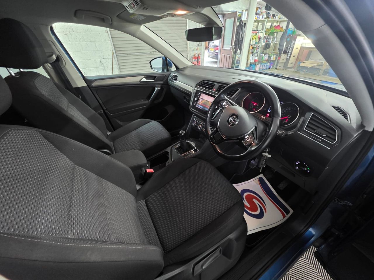2021 VOLKSWAGEN TIGUAN ALLSPACE 2.0 TDI Match SUV 5dr Diesel Manual Euro 6 (s/s) (150 ps) 2 Owners - Park A - vehicle photo 10 for sale on PureCar