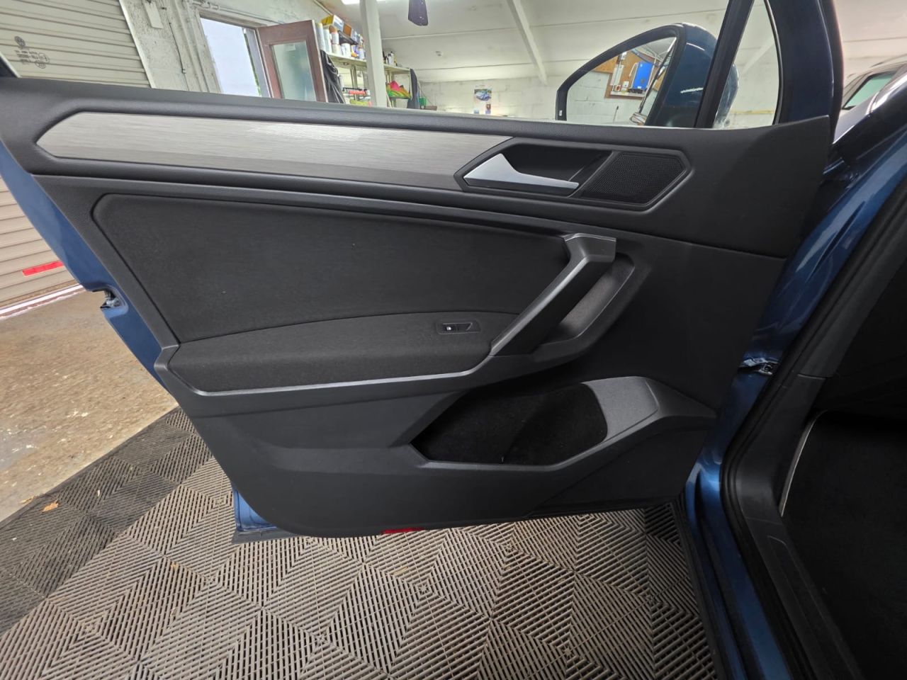 2021 VOLKSWAGEN TIGUAN ALLSPACE 2.0 TDI Match SUV 5dr Diesel Manual Euro 6 (s/s) (150 ps) 2 Owners - Park A - vehicle photo 18 for sale on PureCar
