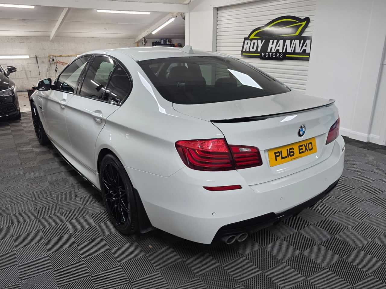 2016 BMW 5 SERIES 2.0 520d M Sport Saloon 4dr Diesel Manual Euro 6 (s/s) (190 ps) Dakota Leat - vehicle photo 24 for sale on PureCar