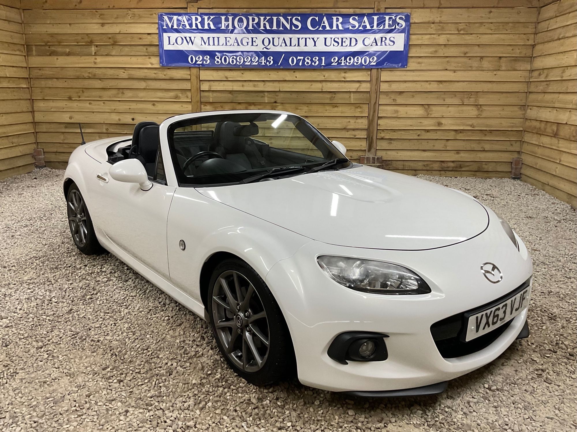 Mazda Mx-5 2.0i Sport Tech Roadster 2dr Petrol Manual Euro 5 (160 Ps)