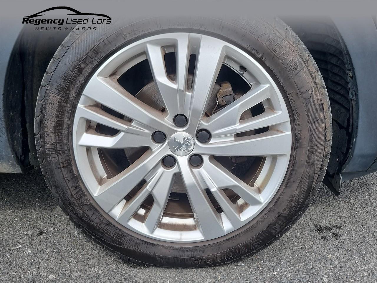 2018 PEUGEOT 1.2 PureTech Allure EAT Euro 6 (s/s) 5dr - vehicle photo 28 for sale on PureCar