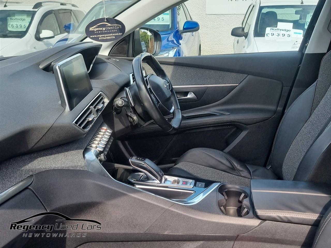2018 PEUGEOT 1.2 PureTech Allure EAT Euro 6 (s/s) 5dr - vehicle photo 43 for sale on PureCar