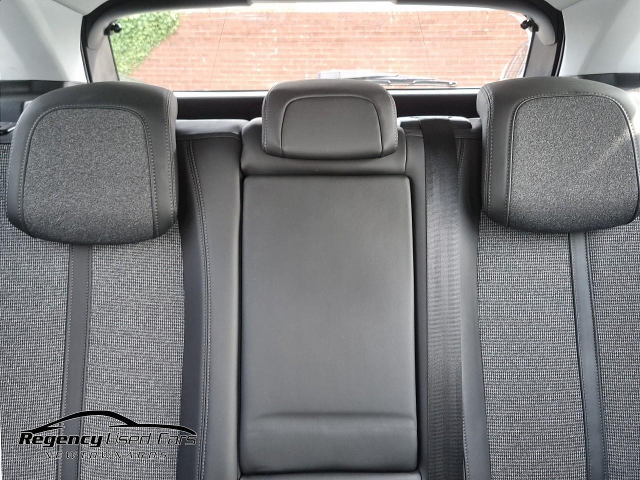 2018 PEUGEOT 1.2 PureTech Allure EAT Euro 6 (s/s) 5dr - vehicle photo 15 for sale on PureCar