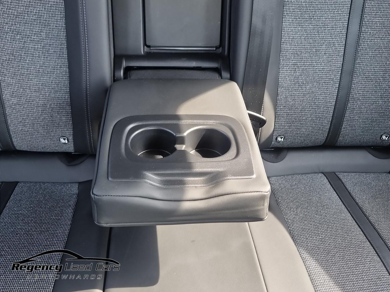 2018 PEUGEOT 1.2 PureTech Allure EAT Euro 6 (s/s) 5dr - vehicle photo 26 for sale on PureCar