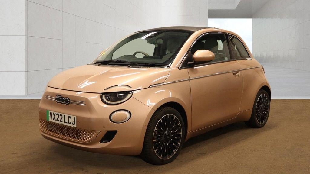 2022 FIAT 500