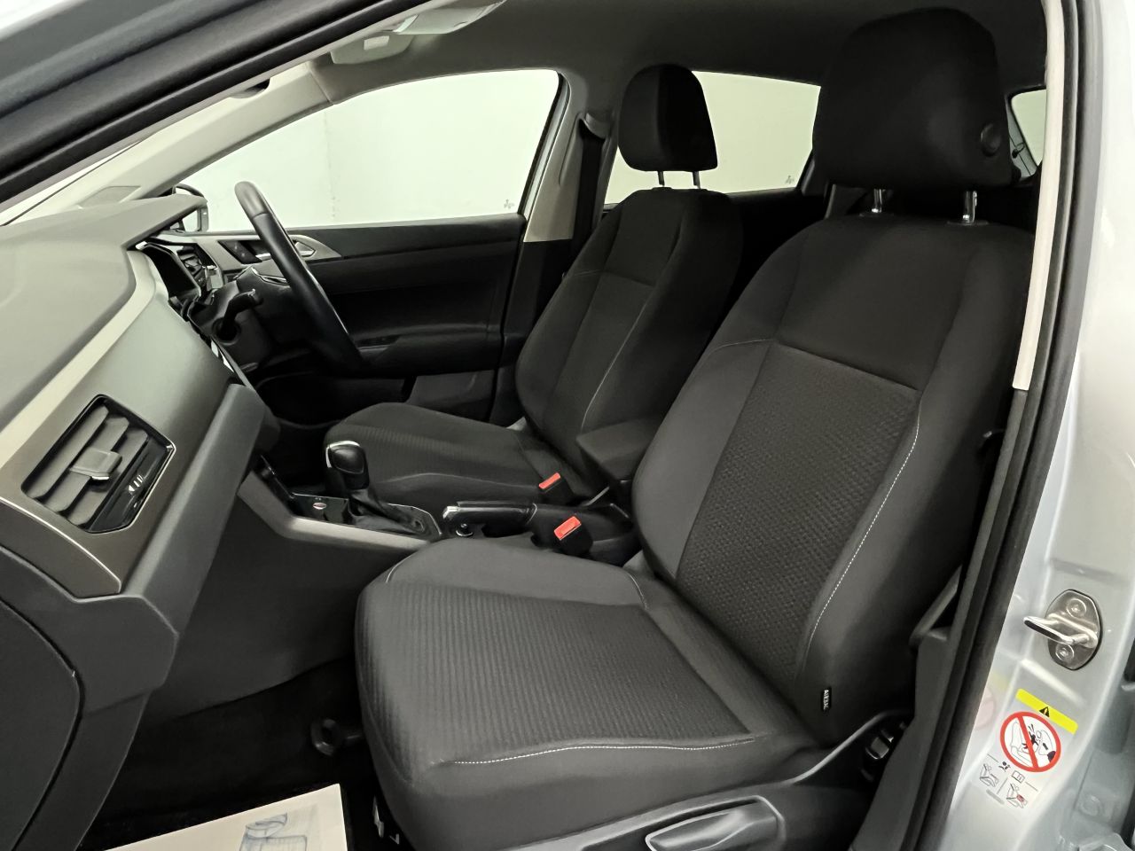 2022 VOLKSWAGEN POLO 1.0 TSI SEL Hatchback 5DR DSG - vehicle photo 17 for sale on PureCar