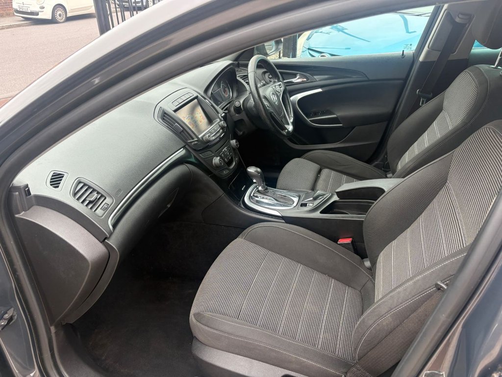 2014 Vauxhall Insignia — image 14