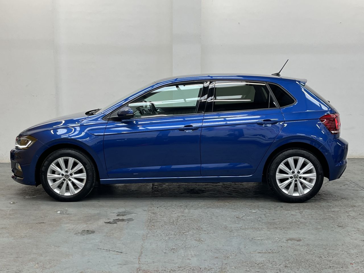 2022 VOLKSWAGEN POLO 1.0 TSI SEL Hatchback 5DR DSG - vehicle photo 5 for sale on PureCar