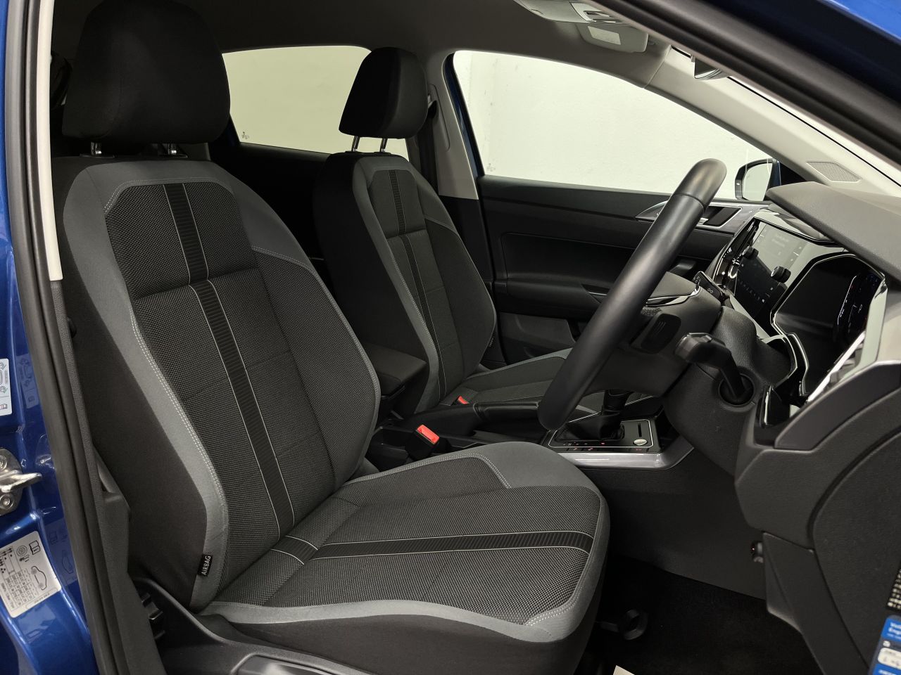 2022 VOLKSWAGEN POLO 1.0 TSI SEL Hatchback 5DR DSG - vehicle photo 13 for sale on PureCar