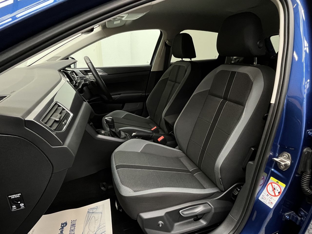 2022 VOLKSWAGEN POLO 1.0 TSI SEL Hatchback 5DR DSG - vehicle photo 15 for sale on PureCar