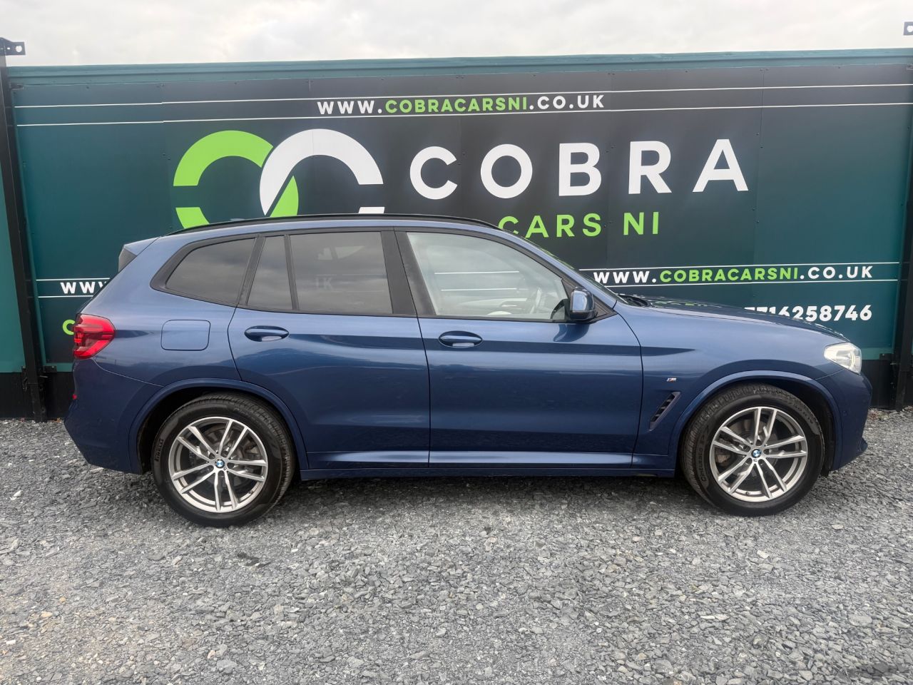 2018 BMW X3 *** FSH - SATNAV - REVERSE CAMERA - FEB 2027 MOT *** 3 MONTHS WARRANTY (OPTION TO EXTEND) - vehicle photo 3 for sale on PureCar