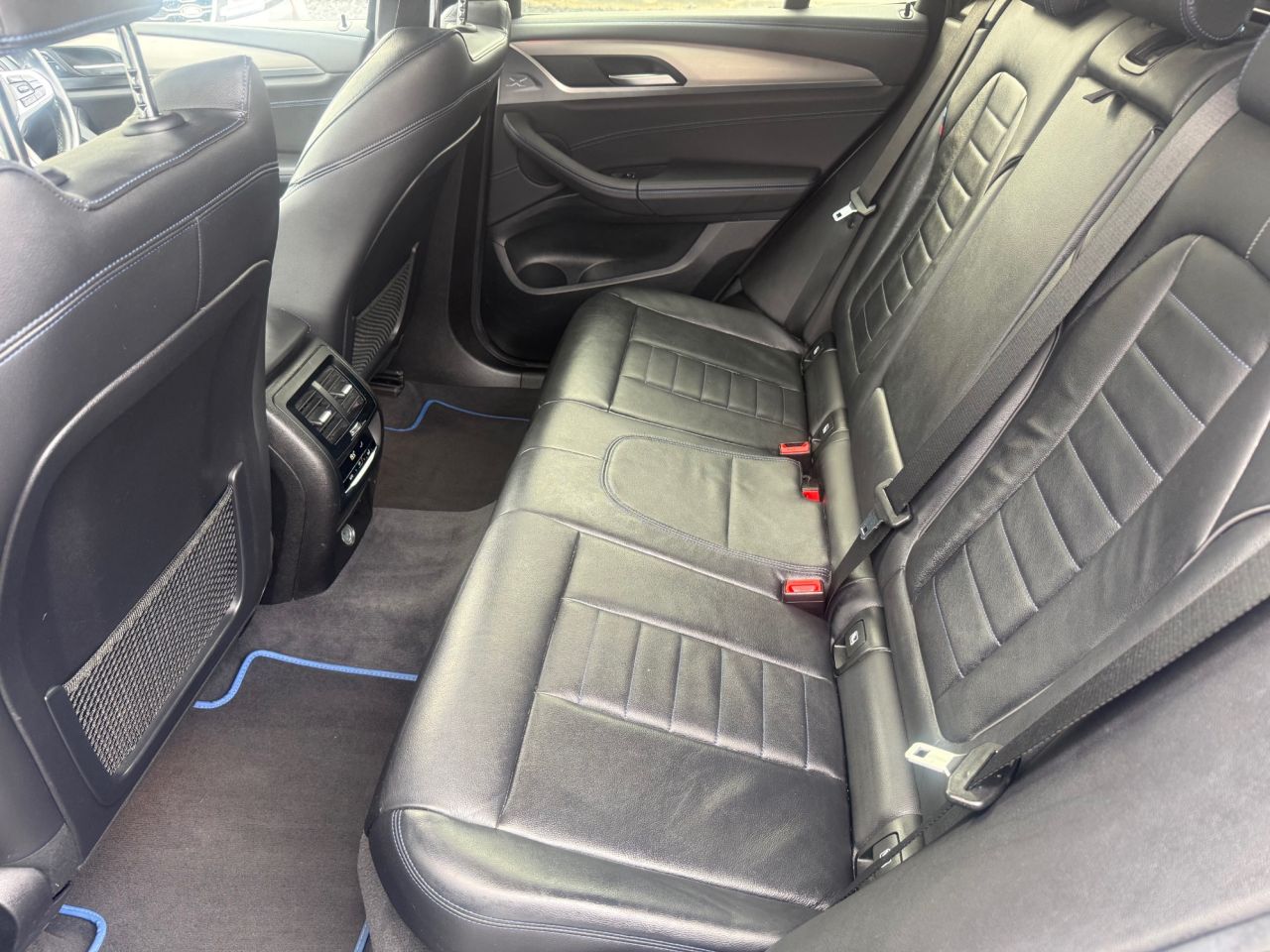 2018 BMW X3 *** FSH - SATNAV - REVERSE CAMERA - FEB 2027 MOT *** 3 MONTHS WARRANTY (OPTION TO EXTEND) - vehicle photo 17 for sale on PureCar