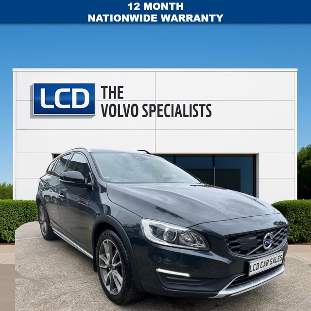 2017 Volvo V60 Cross Country