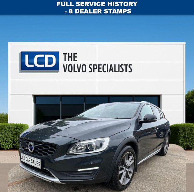 2017 Volvo V60 Cross Country