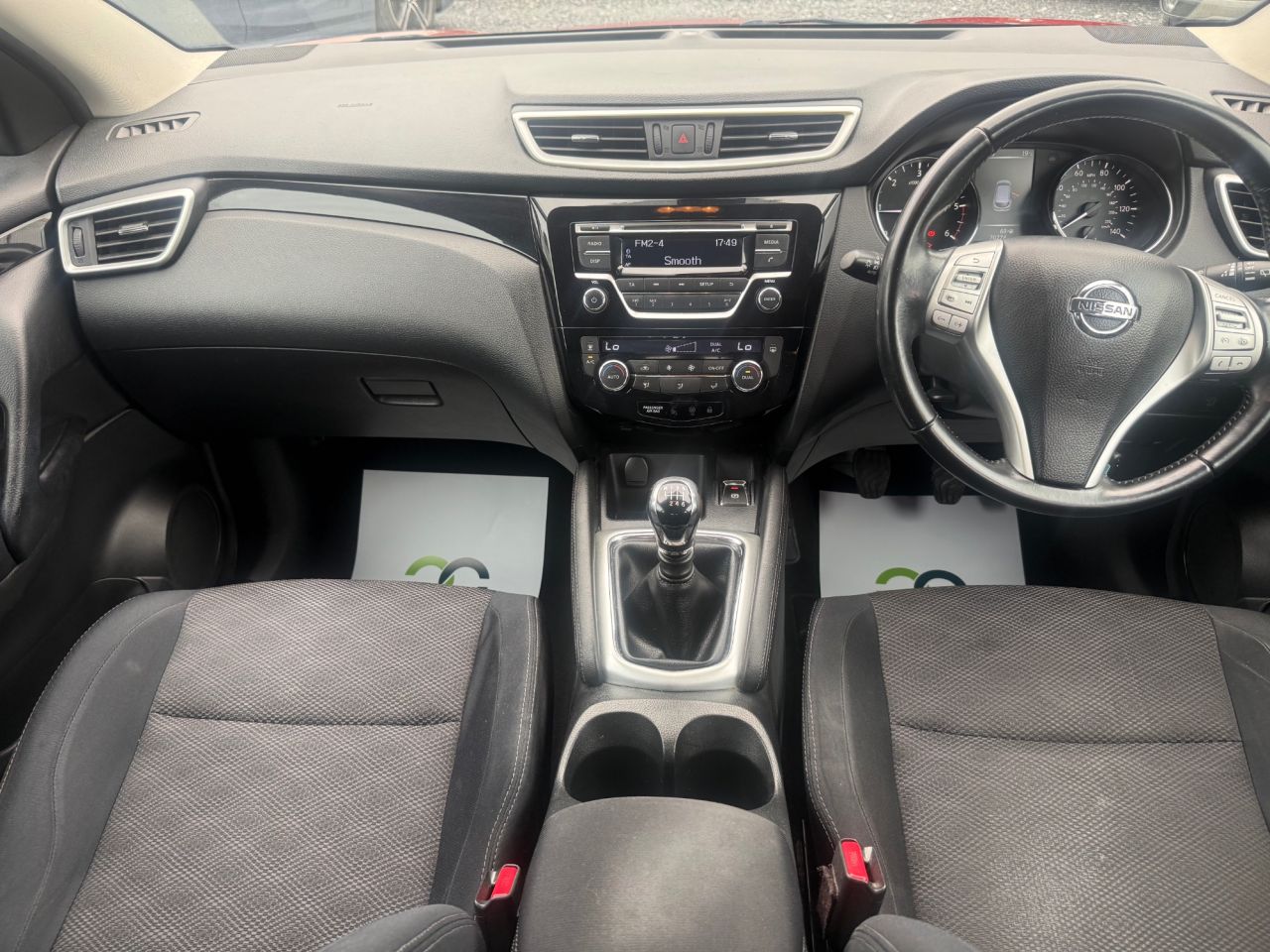2014 NISSAN QASHQAI 1.5 dCi Acenta SUV 5dr Diesel Manual 2WD Euro 5 (s/s) (110 ps) - vehicle photo 13 for sale on PureCar
