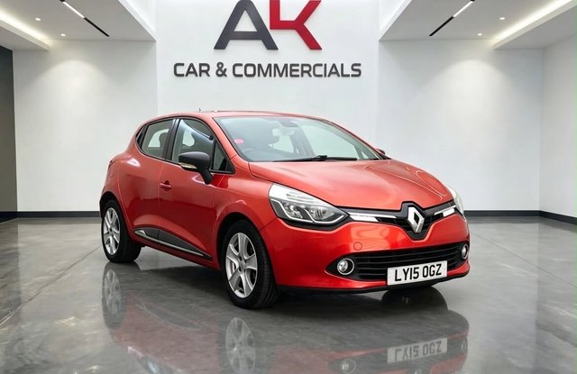 2015 RENAULT CLIO 1.5 DCI DYNAMIQUE MEDIANAV HATCHBACK 5DR DIESEL MANUAL EURO 5 S S... photo