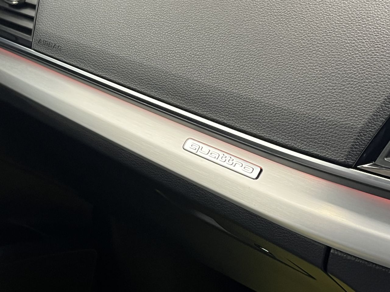 2022 AUDI Q5 40 TDI Quattro S Line 5dr S Tronic Sportback - vehicle photo 38 for sale on PureCar