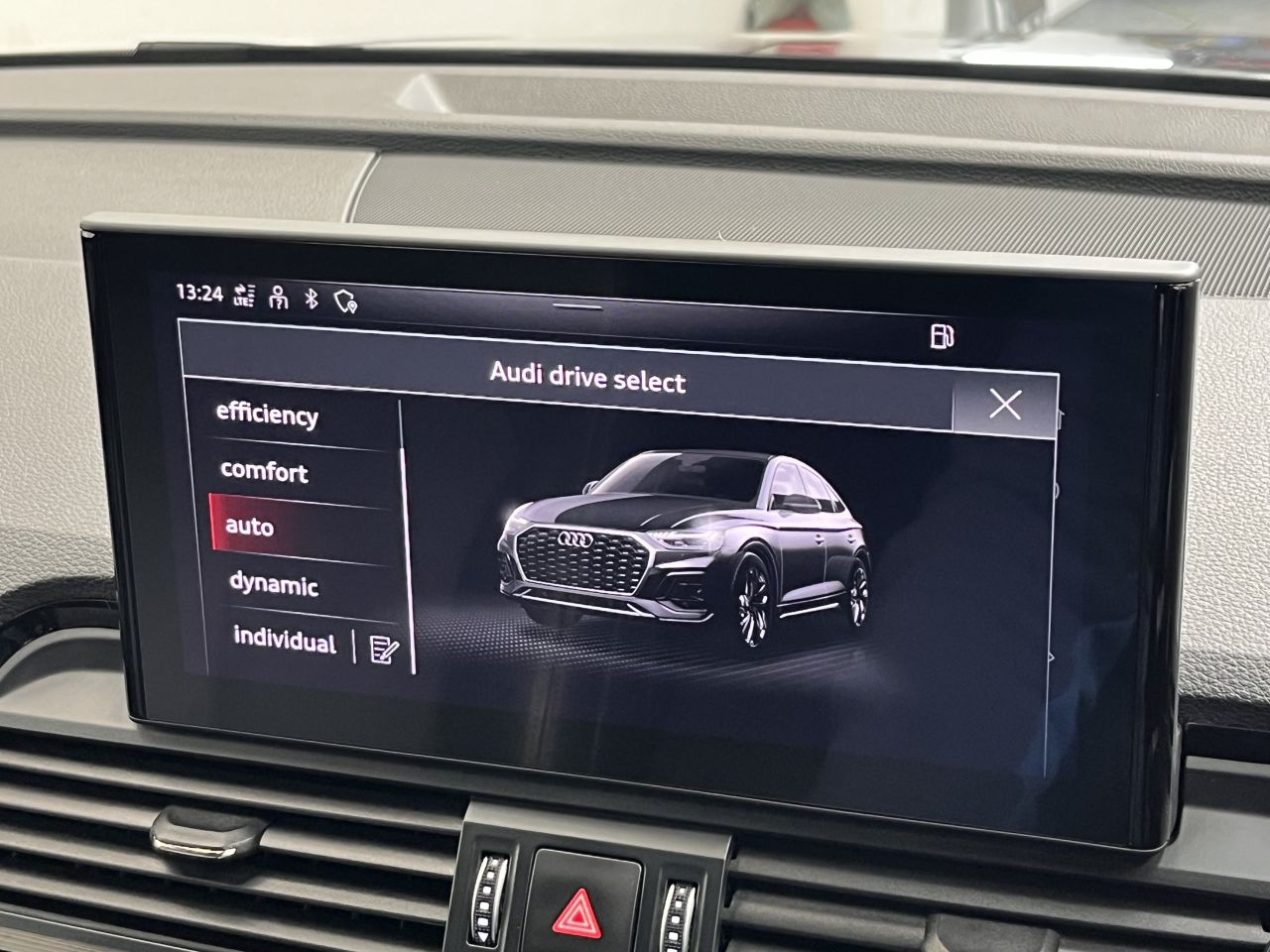 2022 AUDI Q5 40 TDI Quattro S Line 5dr S Tronic Sportback - vehicle photo 52 for sale on PureCar