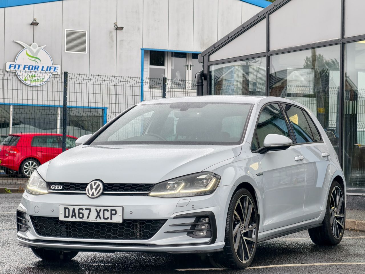 2018 VOLKSWAGEN GOLF 2.0 TDI BlueMotion Tech GTD BlueLine Hatchback 5dr Diesel Manual Euro 6 (s/ - vehicle photo 13 for sale on PureCar