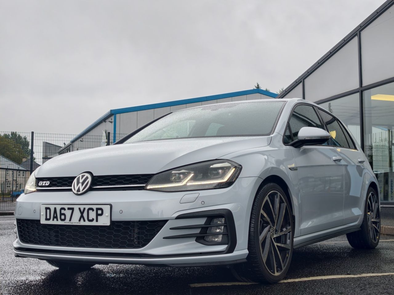 2018 VOLKSWAGEN GOLF 2.0 TDI BlueMotion Tech GTD BlueLine Hatchback 5dr Diesel Manual Euro 6 (s/ - vehicle photo 17 for sale on PureCar