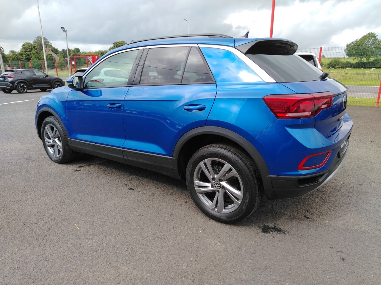 2026 VOLKSWAGEN T-ROC 1.5 TSI Match SUV 5dr Petrol Manual Euro 6 (s/s) (150 ps) - vehicle photo 3 for sale on PureCar