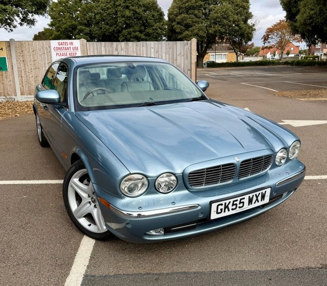 2005 Jaguar Xj
