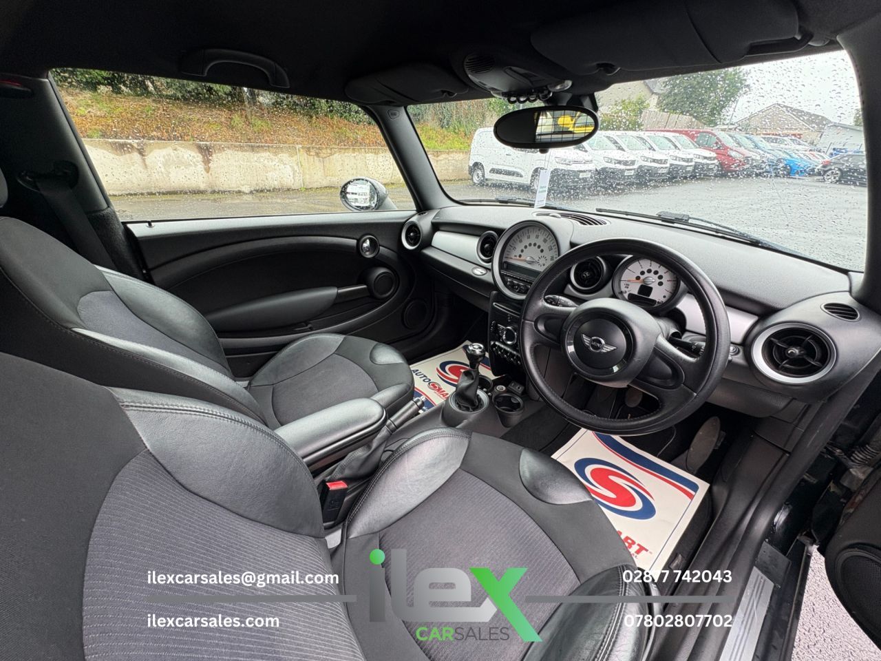 2014 MINI CLUBVAN 1.6 Cooper D Car Derived Van 5dr Diesel Manual Euro 5 (s/s) (112 ps) 72 MPG - vehicle photo 9 for sale on PureCar