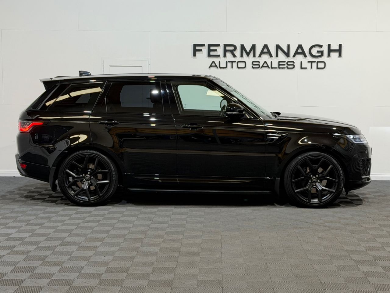 2021 LAND ROVER RANGE ROVER SPORT 3.0 D250 MHEV HSE SUV 5dr Diesel Auto 4WD Euro 6 (s/s) (250 ps) - vehicle photo 2 for sale on PureCar